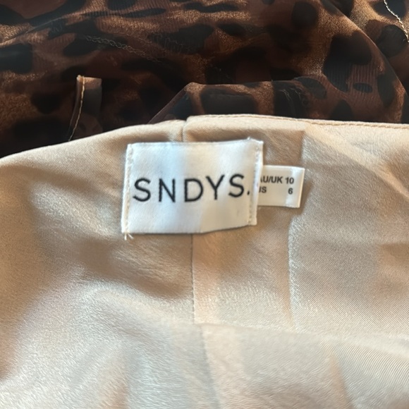 NWOT SNDYS SKIN MAXI DRESS LEOPARD SZ 6 - Picture 3 of 3